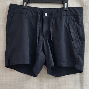 Magellan Women's Shorts Black Fish Gear Hiking Performance Tie Waist Size Medium